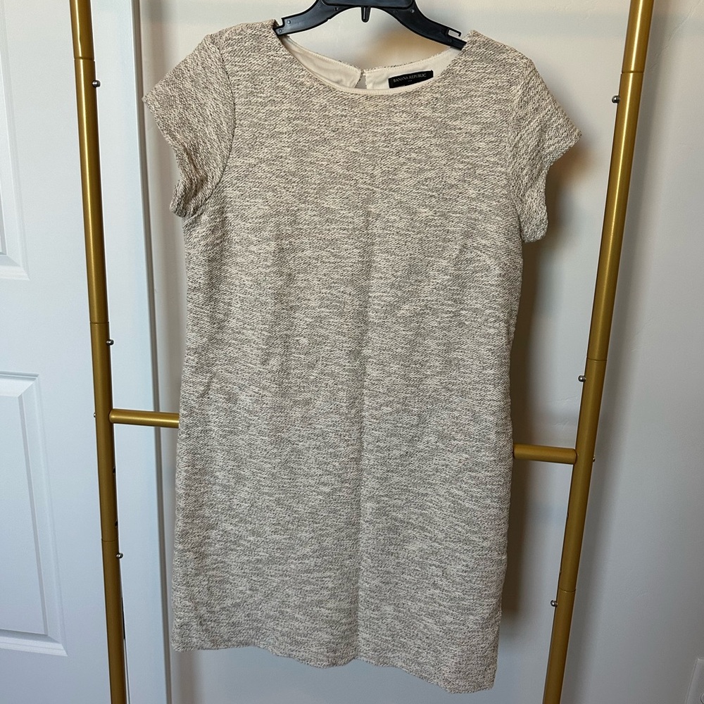 Banana republic shift dress